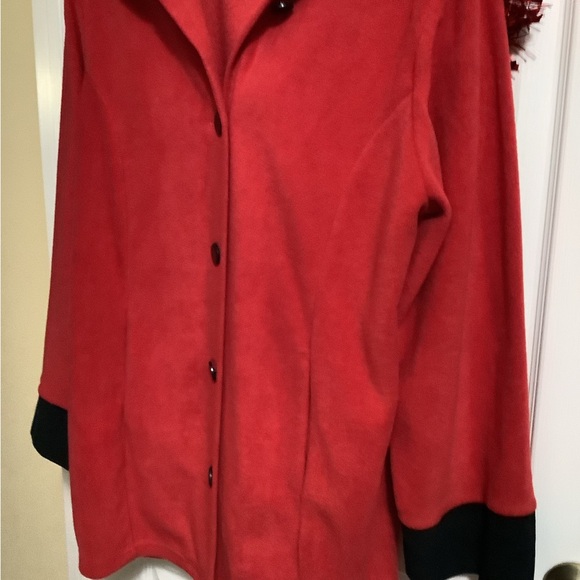 Polar Fleece Red And Blackk jacketed with hood size L black at end of sleeves🌹 - Picture 4 of 7